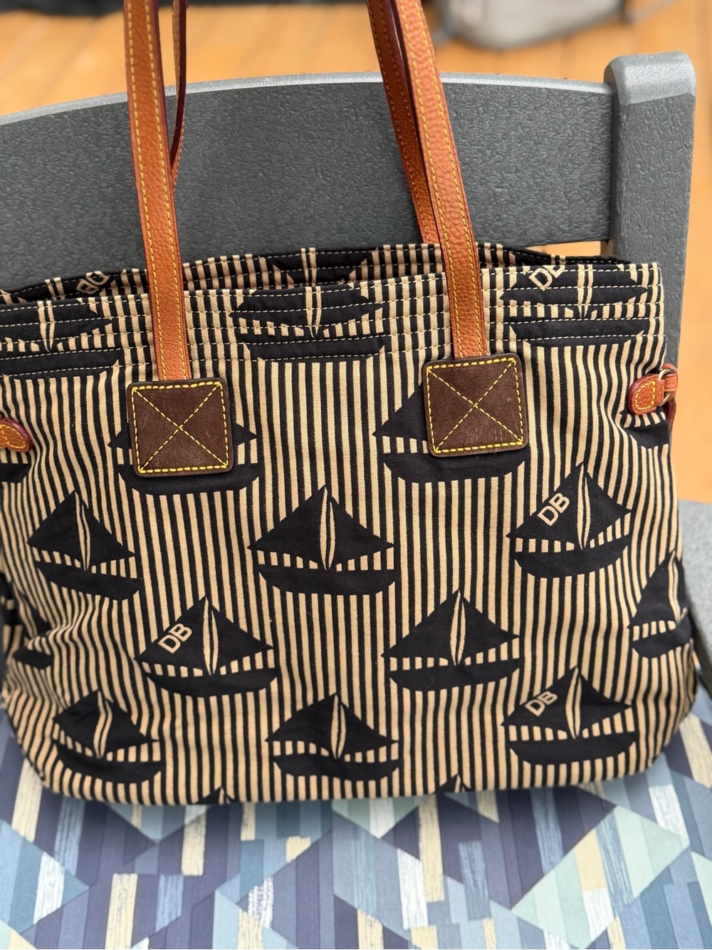 ⛵️Donney & Bourke Vintage Sailboat Tote⛵️ - Picture 2 of 12